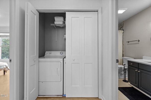 320 W Martin Street 205, Raleigh, NC 27601