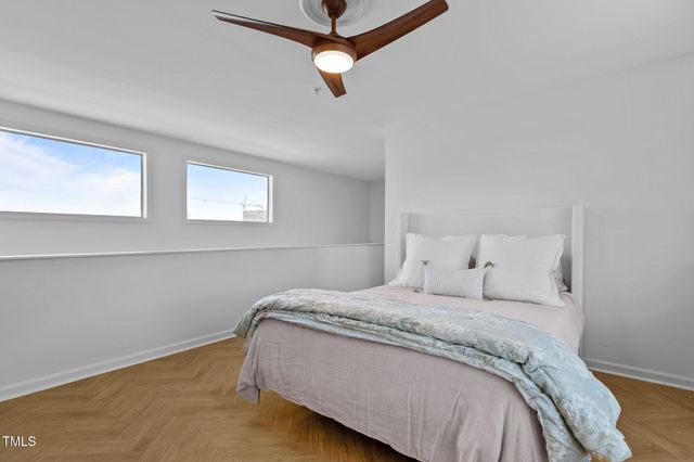 320 W Martin Street 205, Raleigh, NC 27601