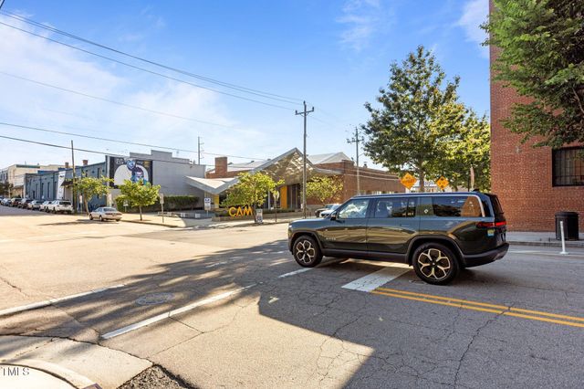 320 W Martin Street 205, Raleigh, NC 27601