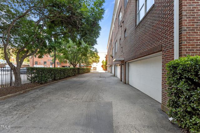 320 W Martin Street 205, Raleigh, NC 27601