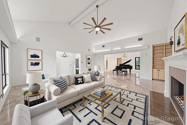 315 Lakewood Dr, Kerrville, TX 78028