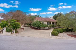 315 Lakewood Dr, Kerrville, TX 78028