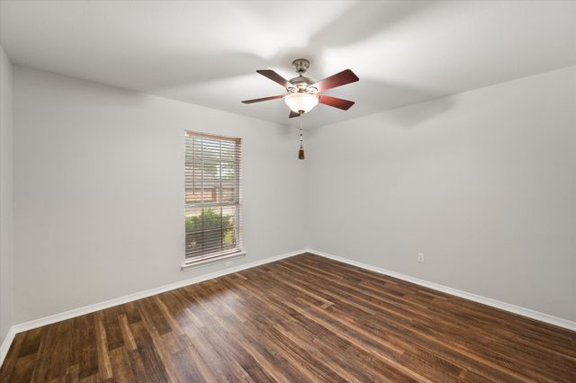 5605 Lasso Road, Arlington, TX 76017