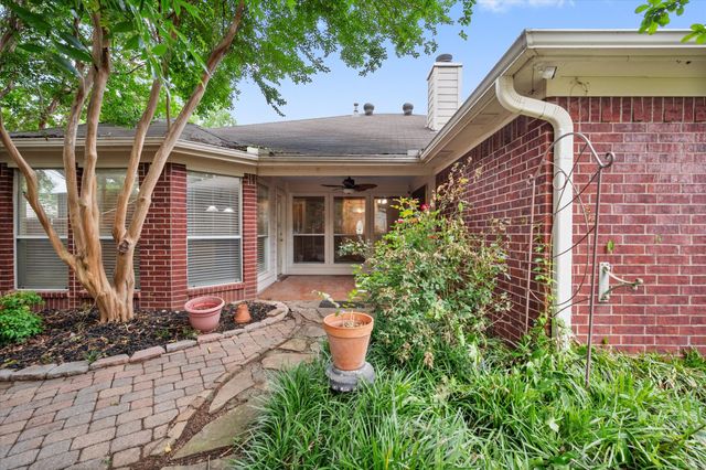 5605 Lasso Road, Arlington, TX 76017