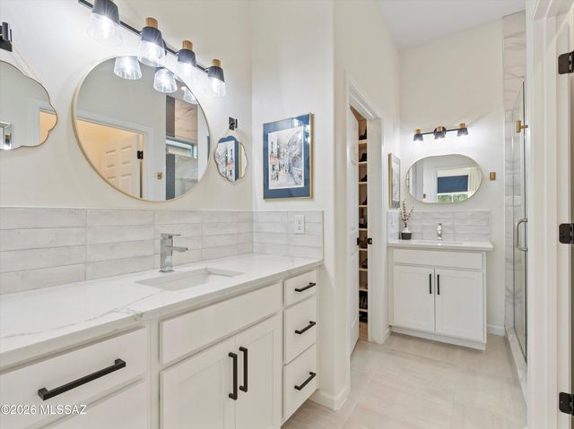 13275 N Stonecrop Lane, Oro Valley, AZ 85755