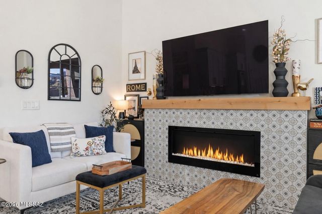 13275 N Stonecrop Lane, Oro Valley, AZ 85755