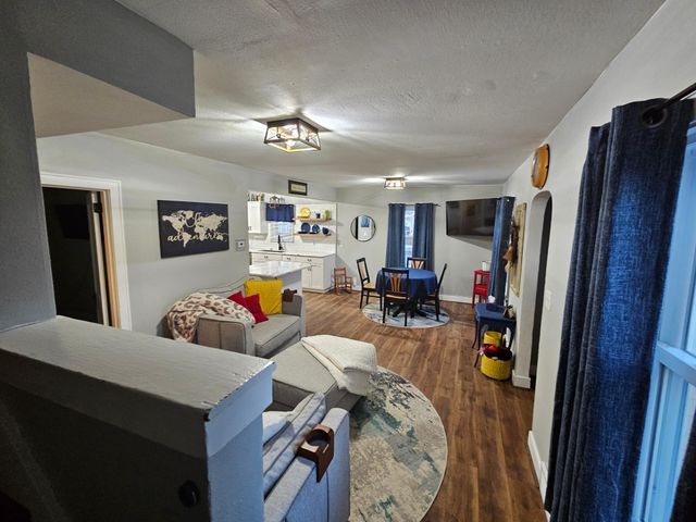 109 Charlotte Avenue, Albert Lea, MN 56007