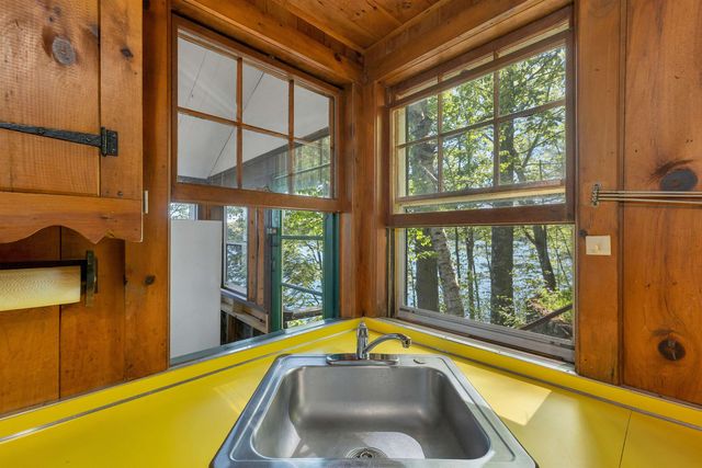 72 South Shore Road, New Durham, NH 03855
