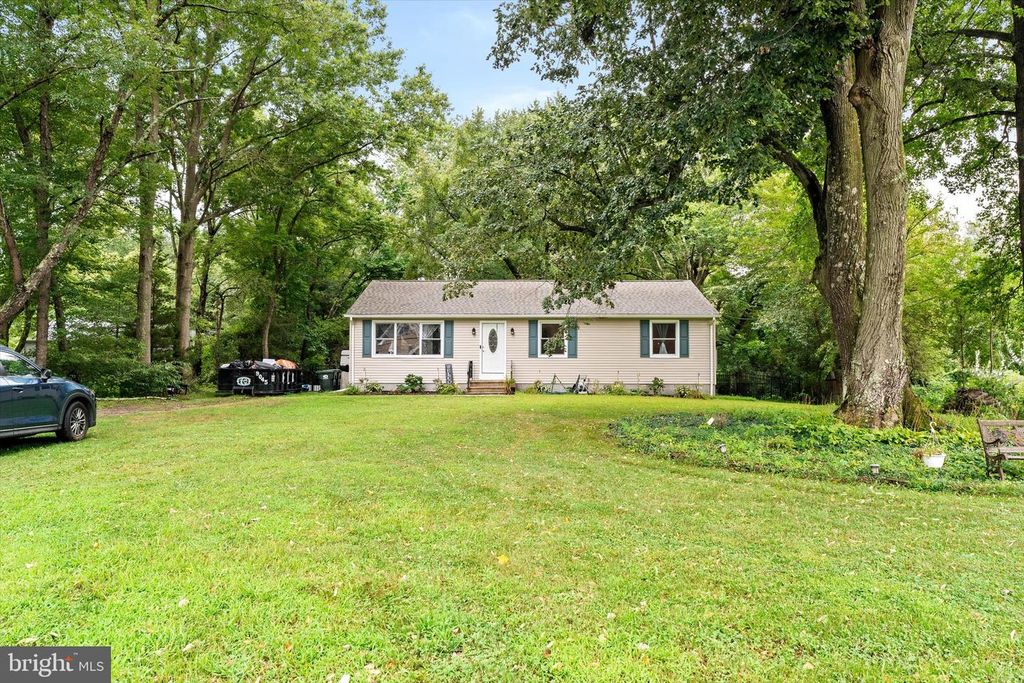 150 DISBROW HILL RD, Millstone Township, NJ 08535
