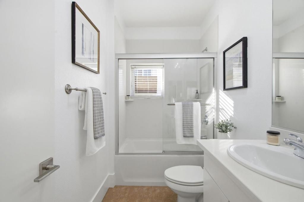 Image 18 of property listing at 820 Altaire Walk, Palo Alto, CA 94303