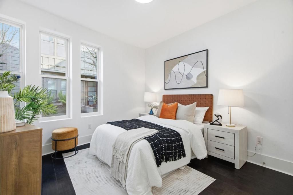 Image 19 of property listing at 820 Altaire Walk, Palo Alto, CA 94303