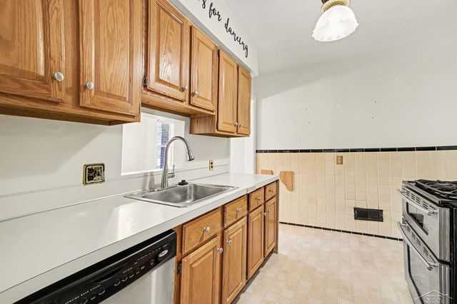 1662 Glendale Avenue, Saginaw Twp, MI 48638