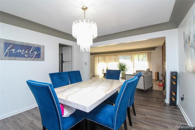 17160 Westland Avenue, Southfield, MI 48075