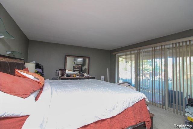 17160 Westland Avenue, Southfield, MI 48075