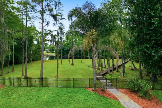 877 CYPRESS LAKEVIEW COURT, Tarpon Springs, FL 34688