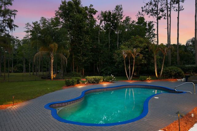 877 CYPRESS LAKEVIEW COURT, Tarpon Springs, FL 34688
