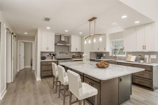 877 CYPRESS LAKEVIEW COURT, Tarpon Springs, FL 34688