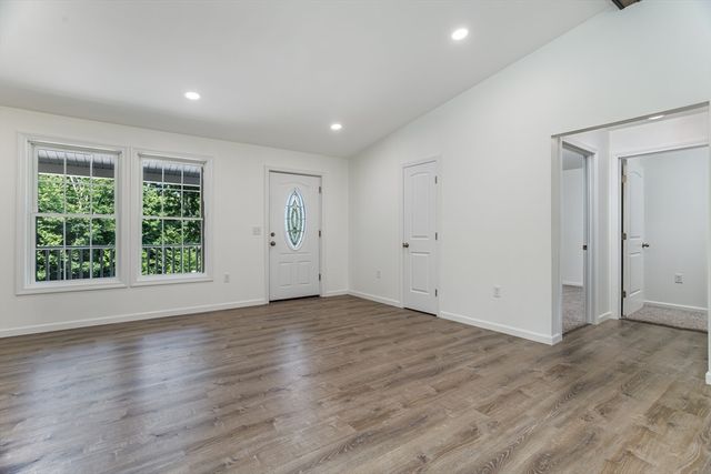 54 Deacons Lane, Troy, NH 03465