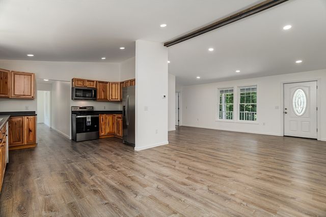 54 Deacons Lane, Troy, NH 03465