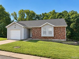 916 Mill Creek Drive, Imperial, MO 63052