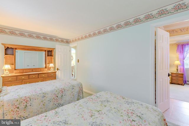 35 MAPLE AVE, Villas, NJ 08251