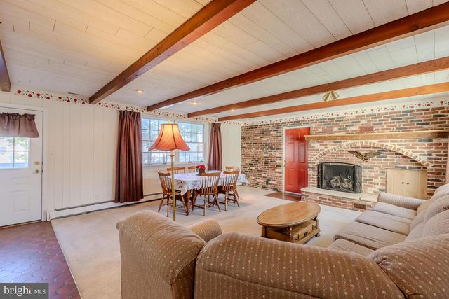 35 MAPLE AVE, Villas, NJ 08251