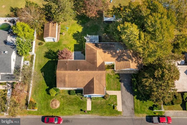 35 MAPLE AVE, Villas, NJ 08251