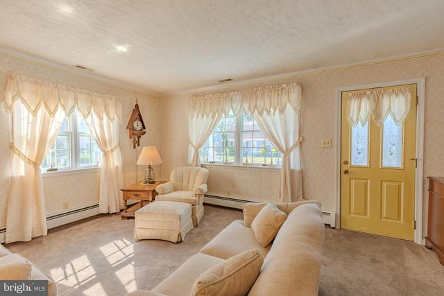 35 MAPLE AVE, Villas, NJ 08251