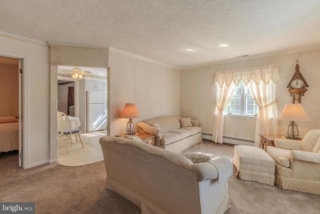 35 MAPLE AVENUE, Villas, NJ 08251
