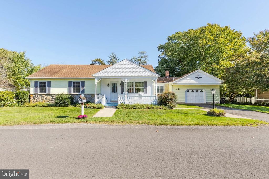 35 MAPLE AVE, Villas, NJ 08251