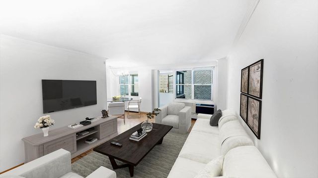 303 W 66th St Apt 9DE, New York City, NY 10023