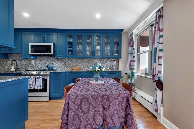303 W 66th St Apt 9DE, New York City, NY 10023