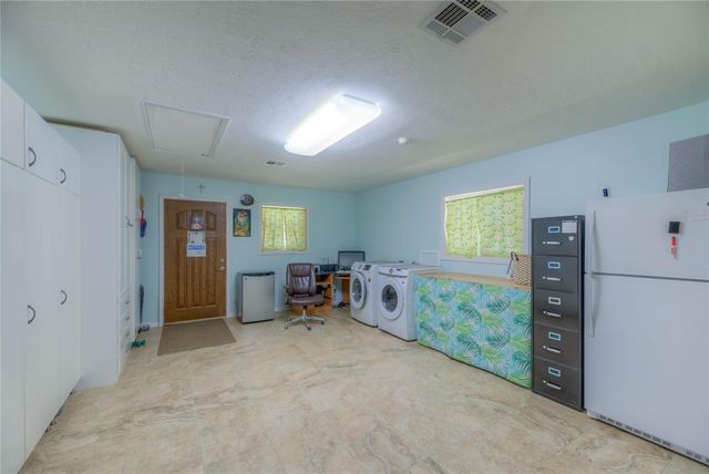 135 Sweetgum Street, Trinity, TX 75862
