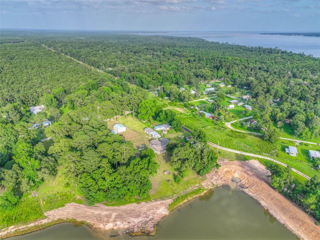 135 Sweetgum Street, Trinity, TX 75862