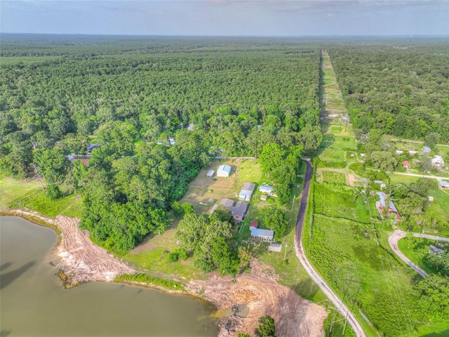 135 Sweetgum Street, Trinity, TX 75862