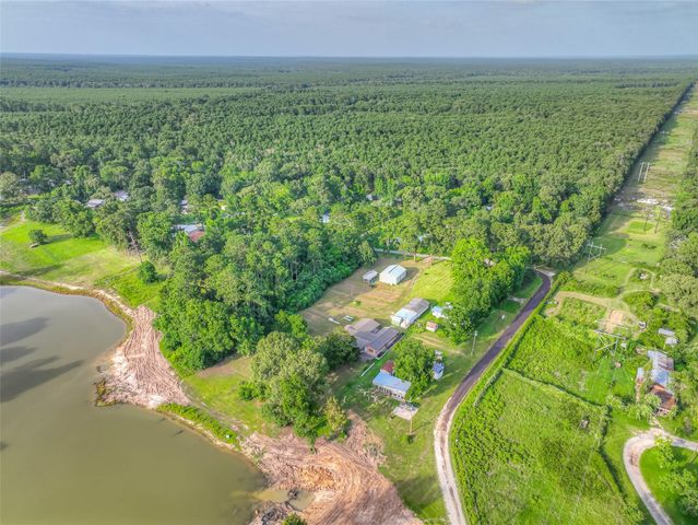 135 Sweetgum Street, Trinity, TX 75862