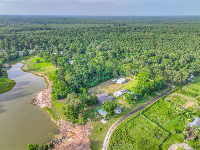 135 Sweetgum Street, Trinity, TX 75862