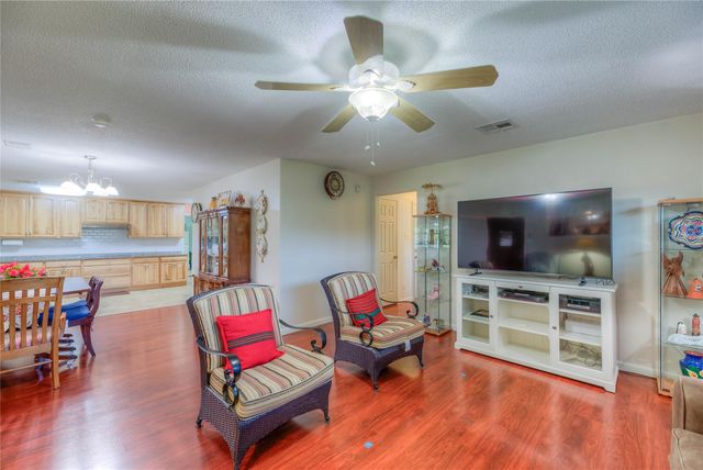 135 Sweetgum Street, Trinity, TX 75862
