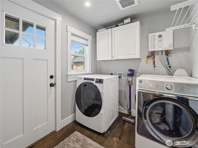 41423 270th Avenue SE, Enumclaw, WA 98022