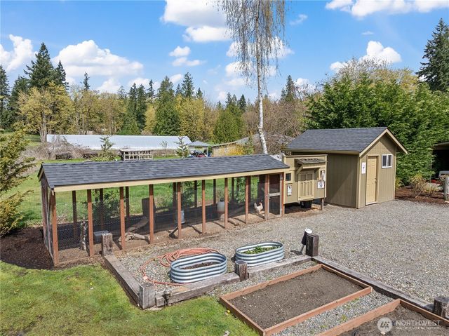 41423 270th Avenue SE, Enumclaw, WA 98022