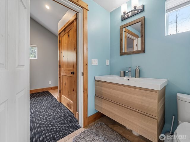 41423 270th Avenue SE, Enumclaw, WA 98022