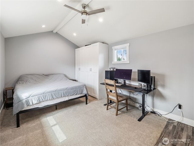 41423 270th Avenue SE, Enumclaw, WA 98022