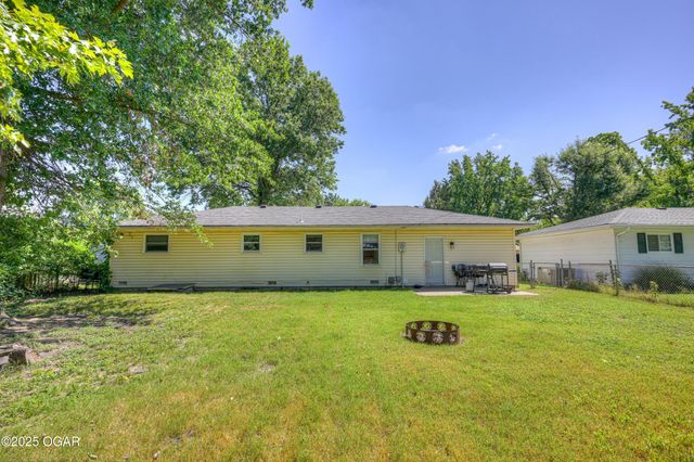 2810 Delaware Avenue, Joplin, MO 64804