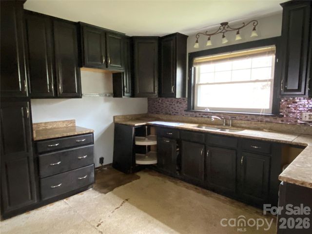 930 Church Street, Salisbury, NC 28144