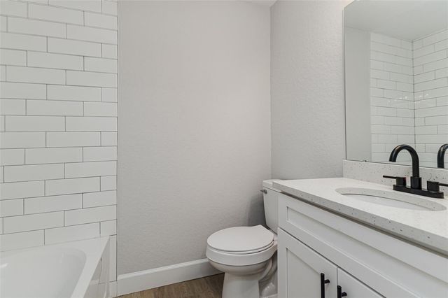 151 NW 10TH DRIVE, Mulberry, FL 33860