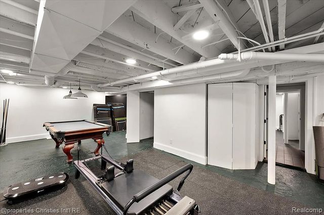 972 Ann Street, Birmingham, MI 48009