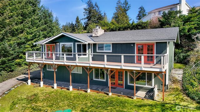 14055 Madrona Drive, Anacortes, WA 98221