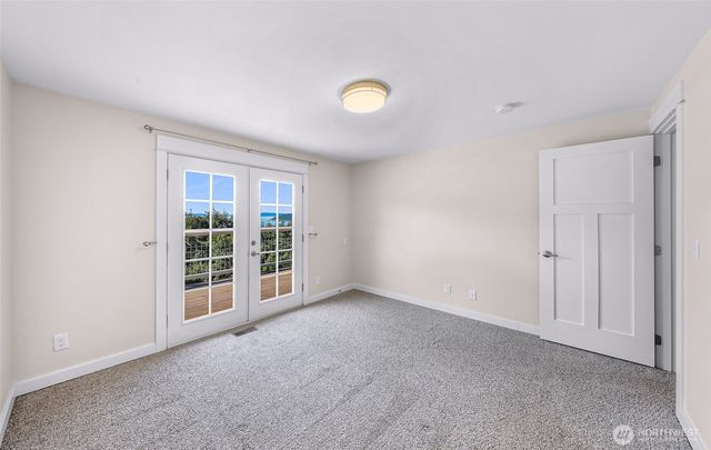 14055 Madrona Drive, Anacortes, WA 98221