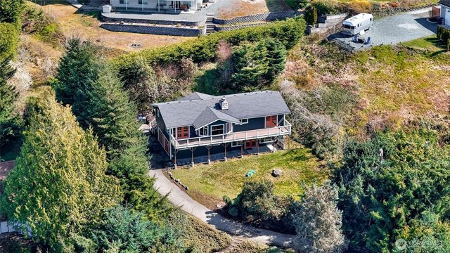 14055 Madrona Drive, Anacortes, WA 98221