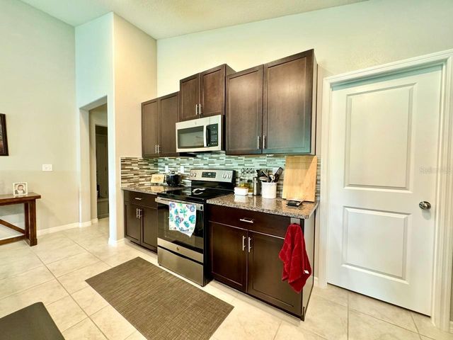 1881 SAND DAISY PLACE, Ruskin, FL 33570